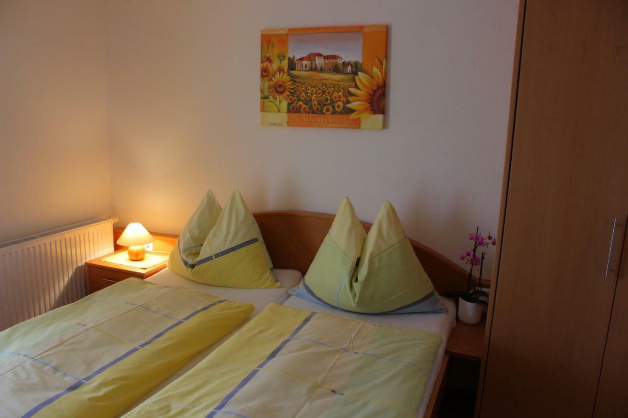 Kusternighof Hotel Velden am Woerthersee Exterior photo